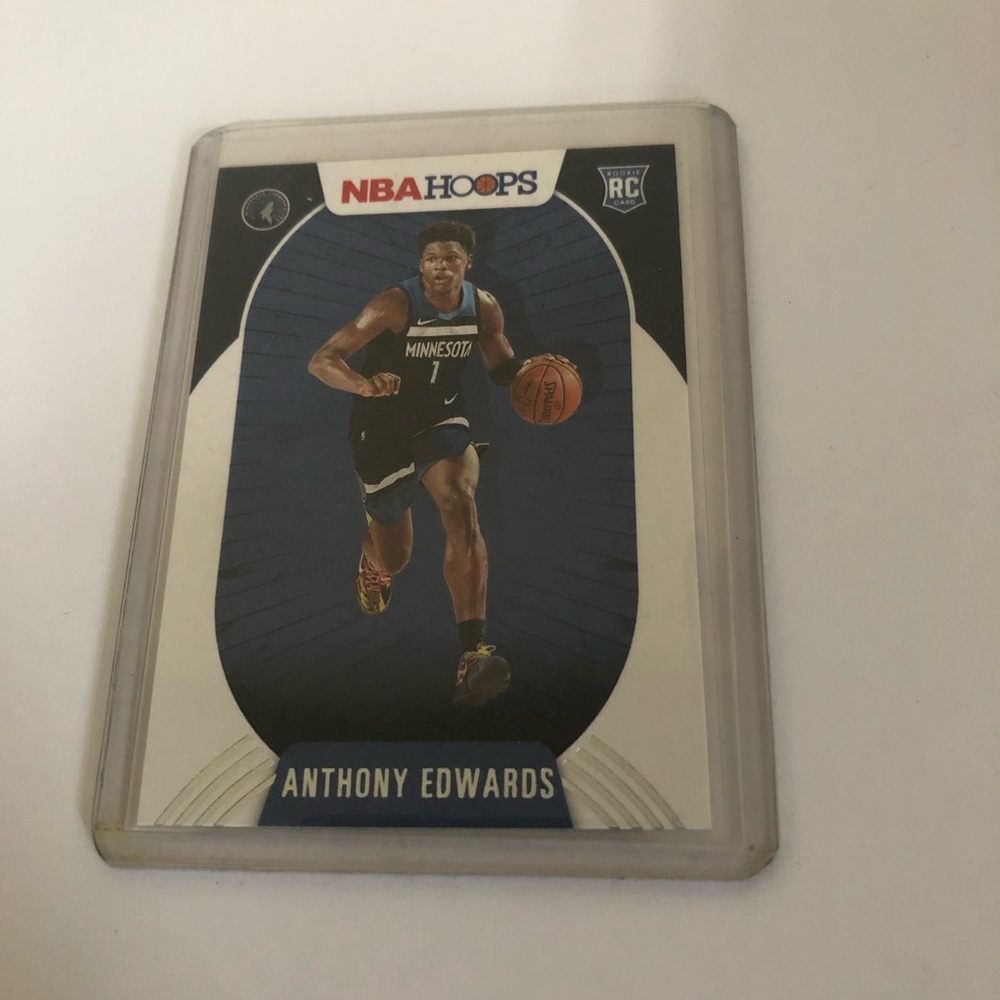 2021 Panini NBA Hoops Anthony Edwards Rookie Card